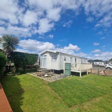 A22 Unity Beach Holiday Resort Unity Brean Sleeps 8 People 3 Bedrooms 1 Pet Stays Free Berrow Buitenkant foto
