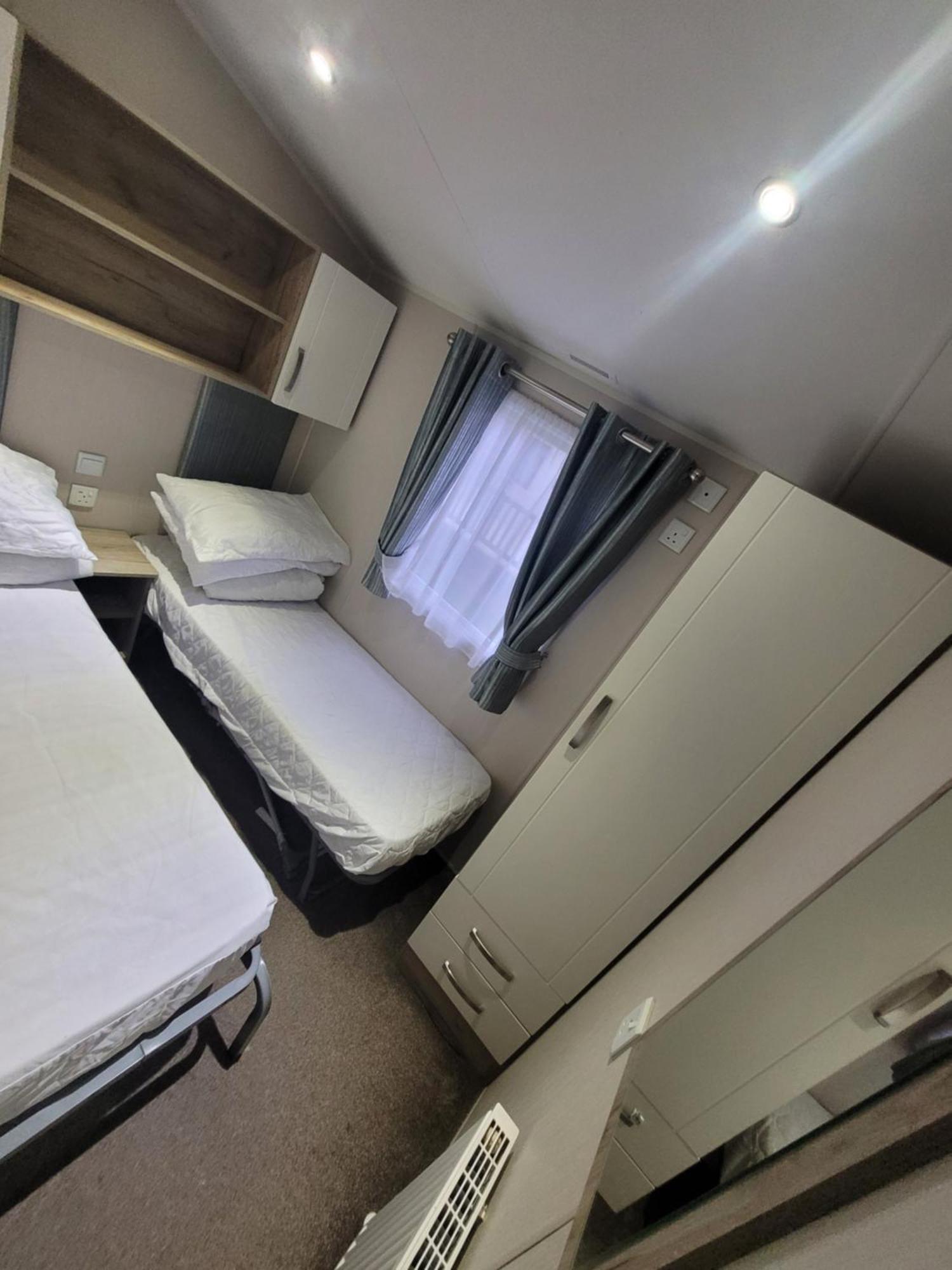 A22 Unity Beach Holiday Resort Unity Brean Sleeps 8 People 3 Bedrooms 1 Pet Stays Free Berrow Buitenkant foto